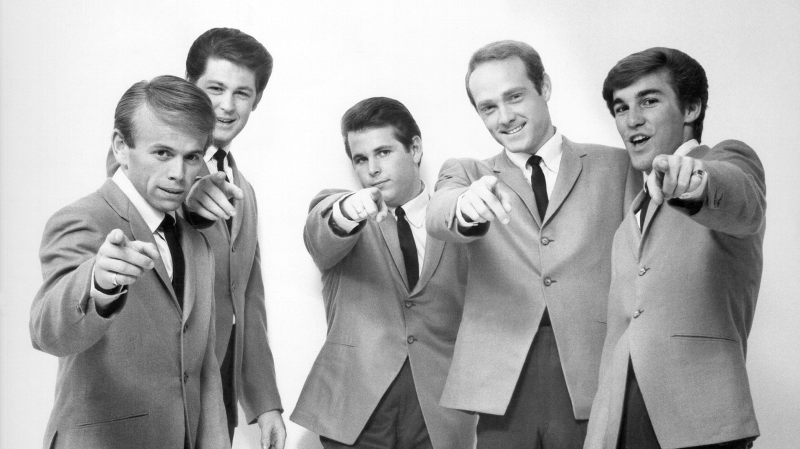 5 Songs, die Boomer zurück zu ihrer ersten High-School-Party bringen