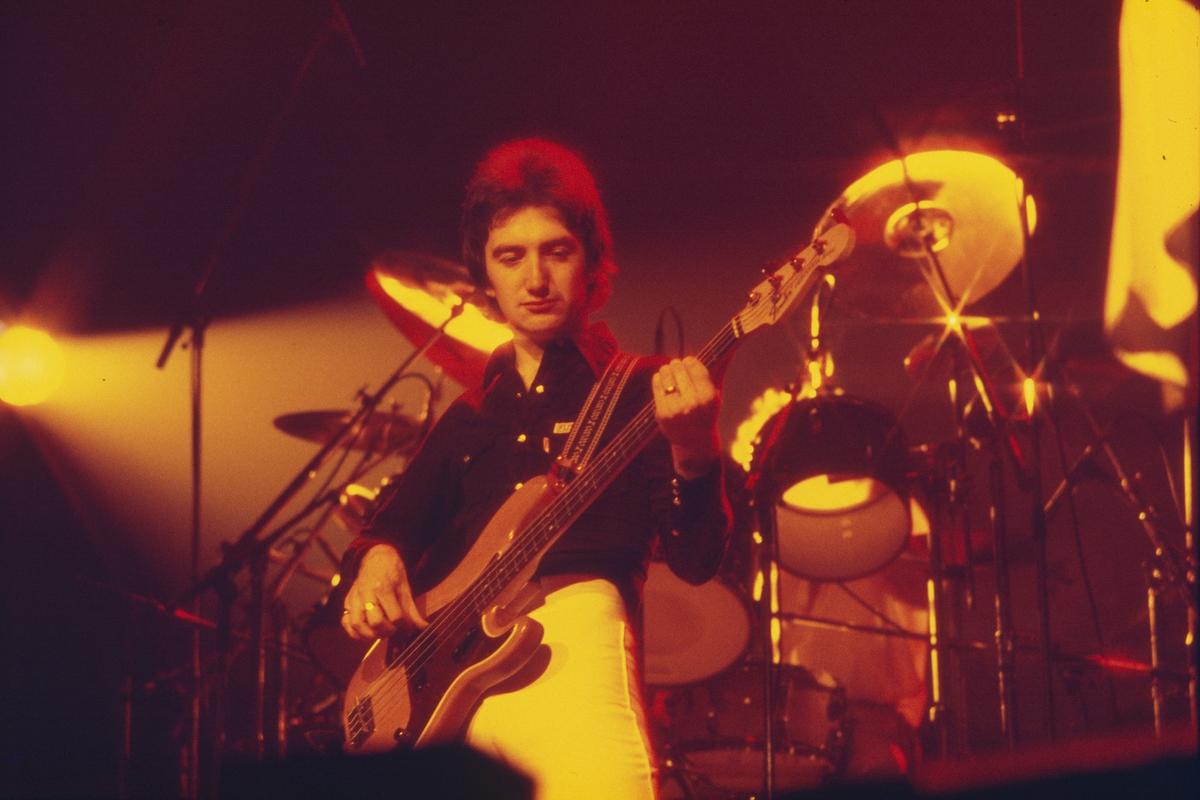 Alle 12 Queen-Songs von John Deacon in der Rangliste