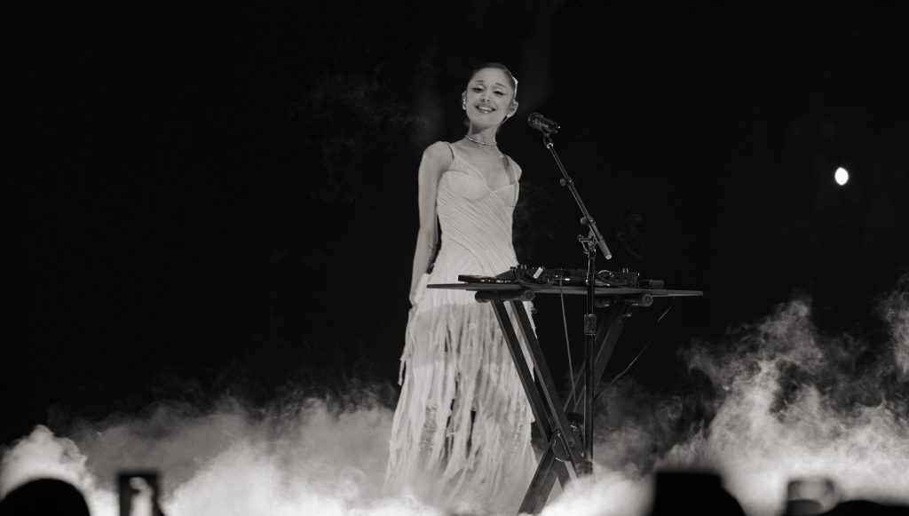 Ariana Grande Konzertkritik „Eternal Sunshine Tour“: Los Angeles