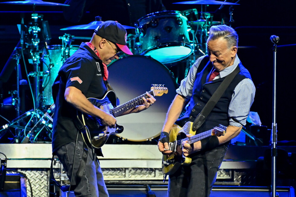 Bruce Springsteen und Foo Fighters werden Headliner des Protestfestivals sein