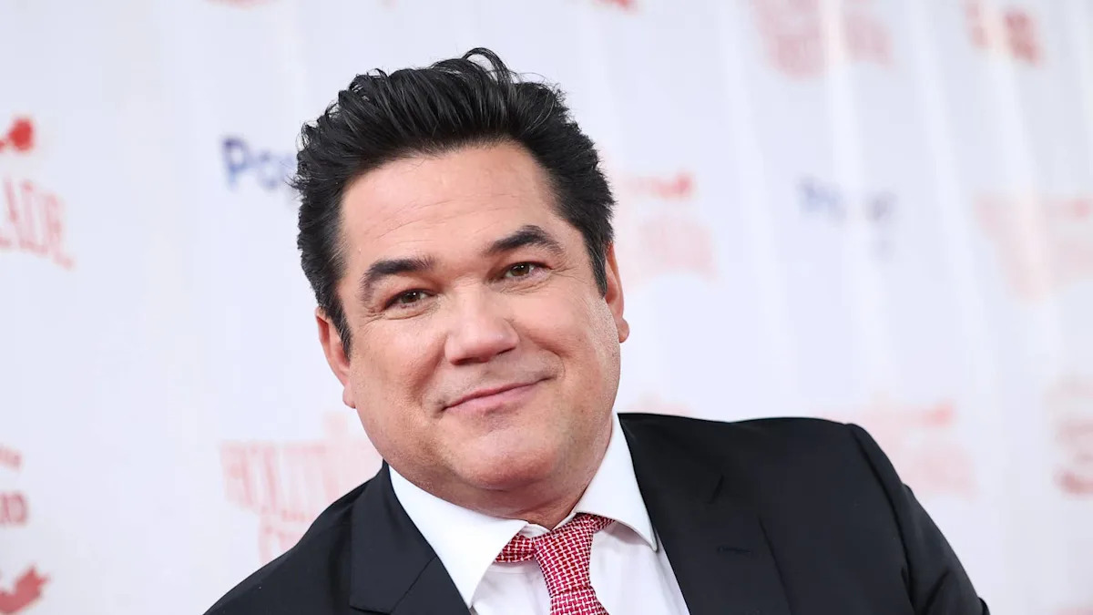 Der 90er-Jahre-Superman Dean Cain erntet Gegenreaktion wegen Witz über den Auftritt des neuen Supergirls