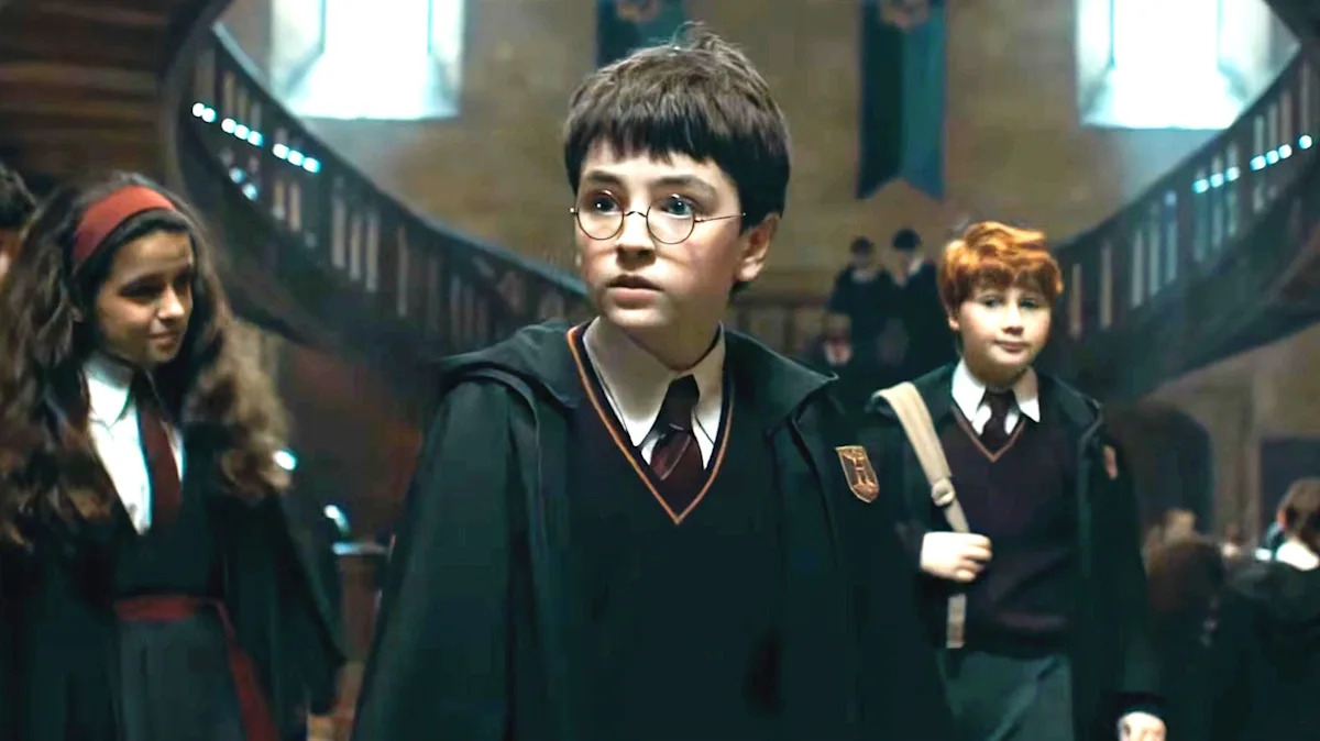 Harry Potter HBO-Serie besetzt Peeves, den Poltergeist (und er ist perfekt)