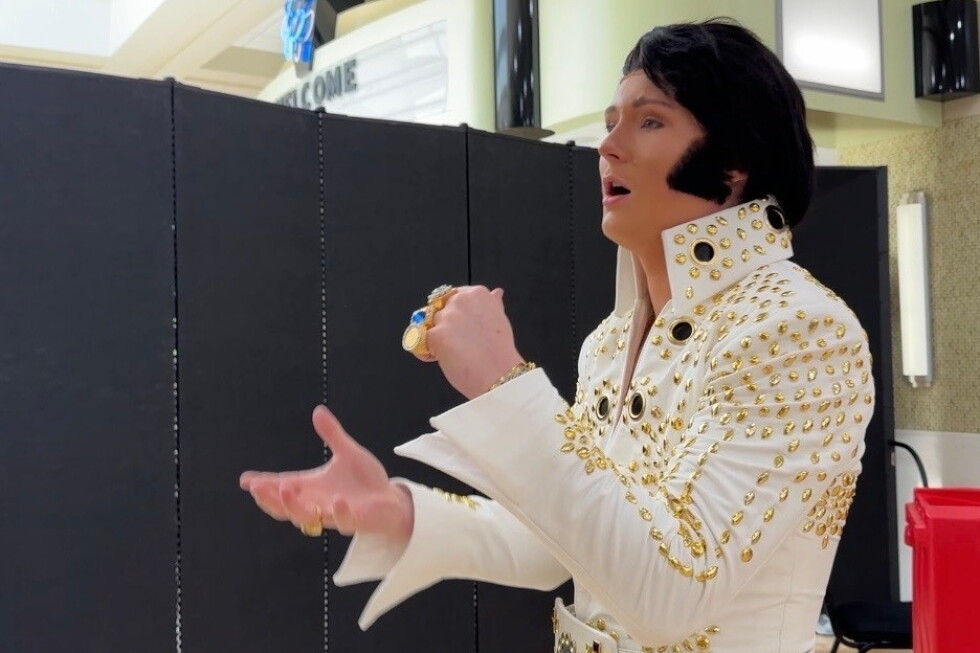 Junge Elvis-Fans halten sein Erbe beim Tupelo Elvis Festival am Leben