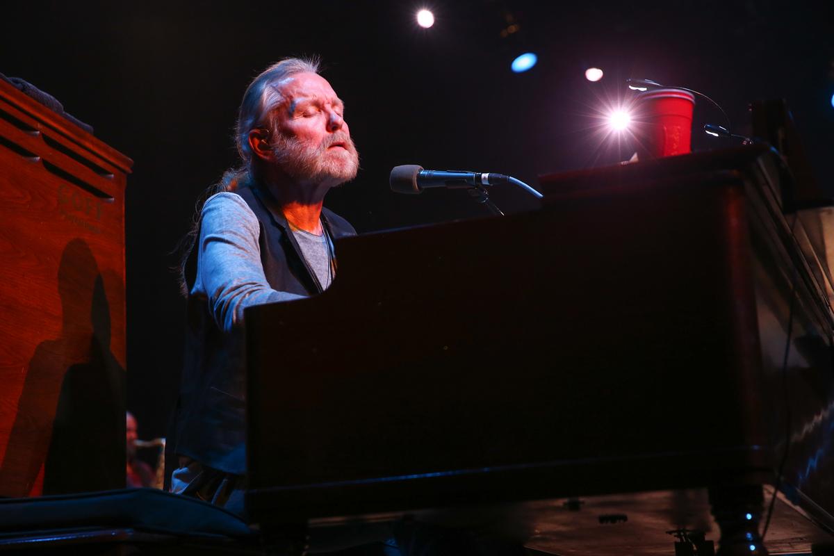 Wie Gregg Allman schließlich seinen Dämonen entgegentrat