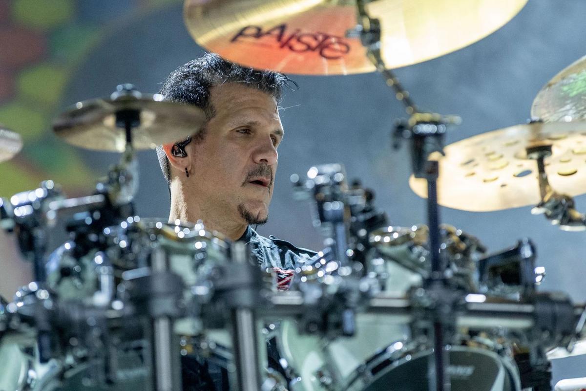 „Benante wird wegen einer Verletzung die nächsten paar Anthrax-Shows aussetzen“