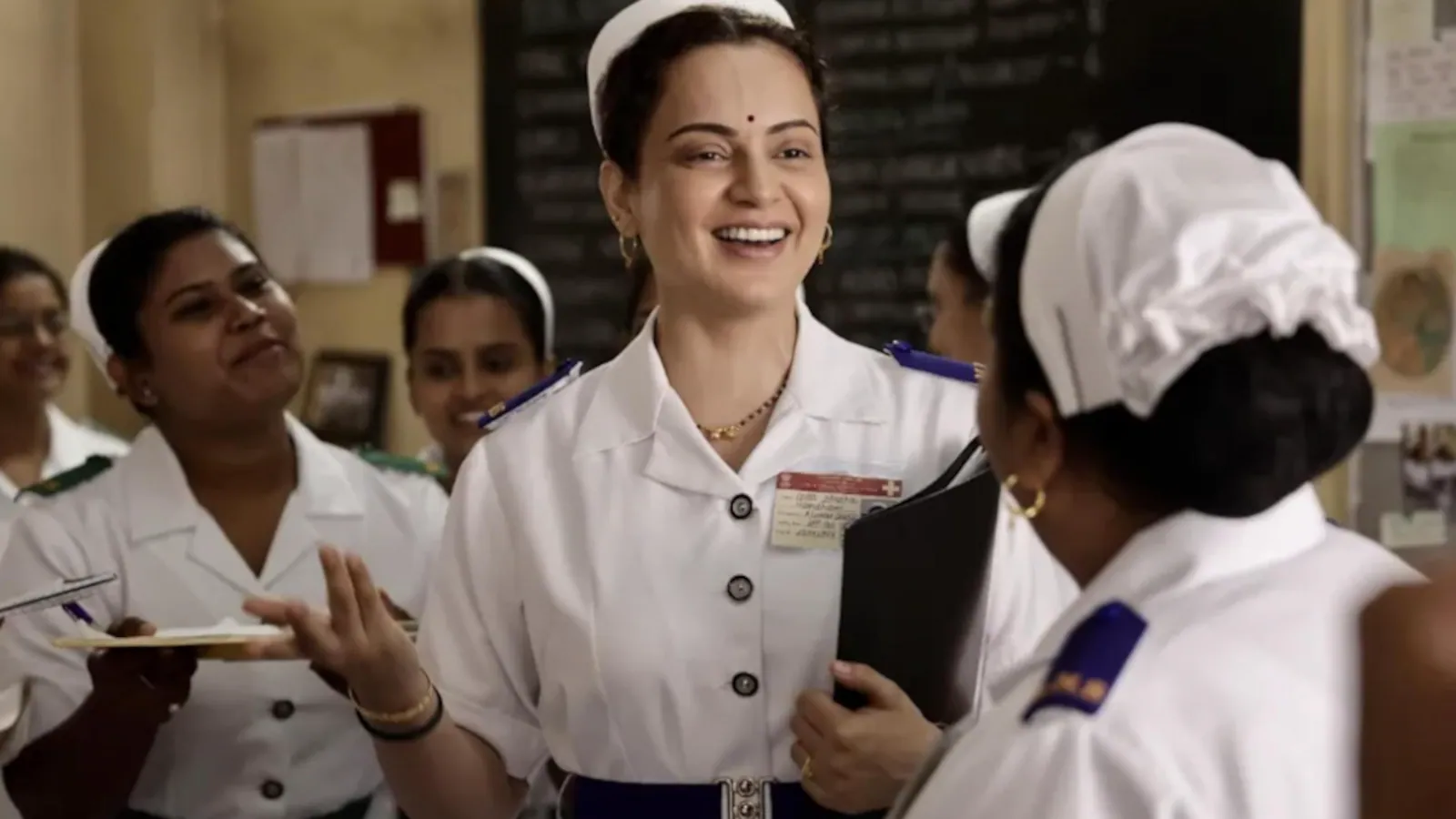 „Bharat Bhhagya Viddhaata Rezension: Kangana Ranaut stellt sicher, dass sie nicht größer als der Film wird“