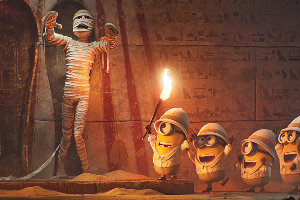 „Minions & Monsters“-Rezension: Das neueste Hauptdarstellerfahrzeug der Canary-Colored Critters geht zurück ins frühe Hollywood und erreicht einen kreativen Höhepunkt