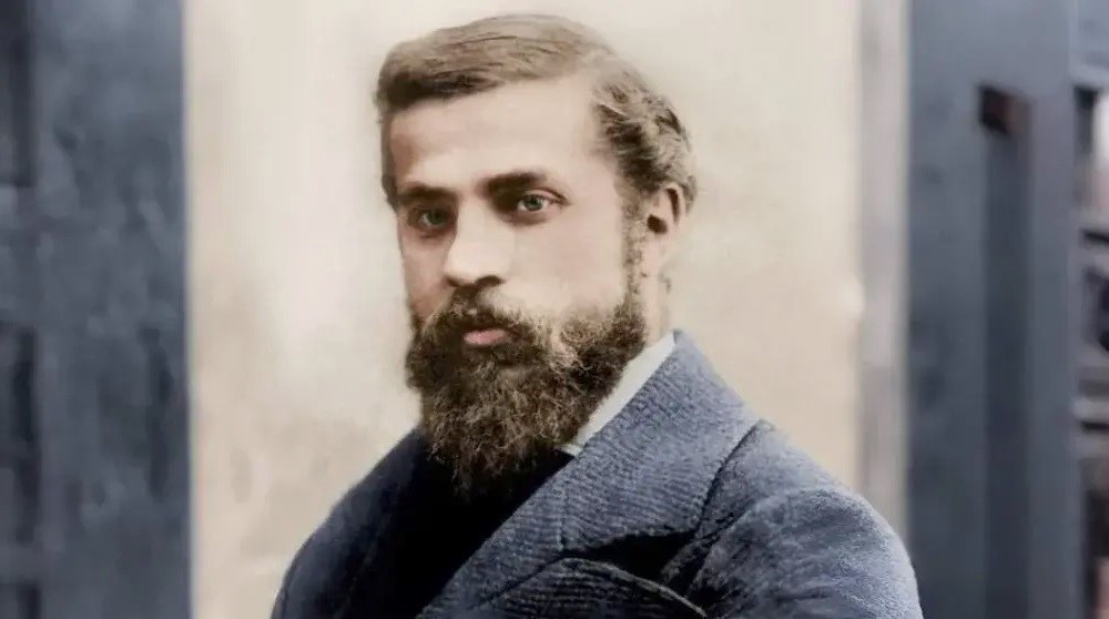 Antoni Gaudí.